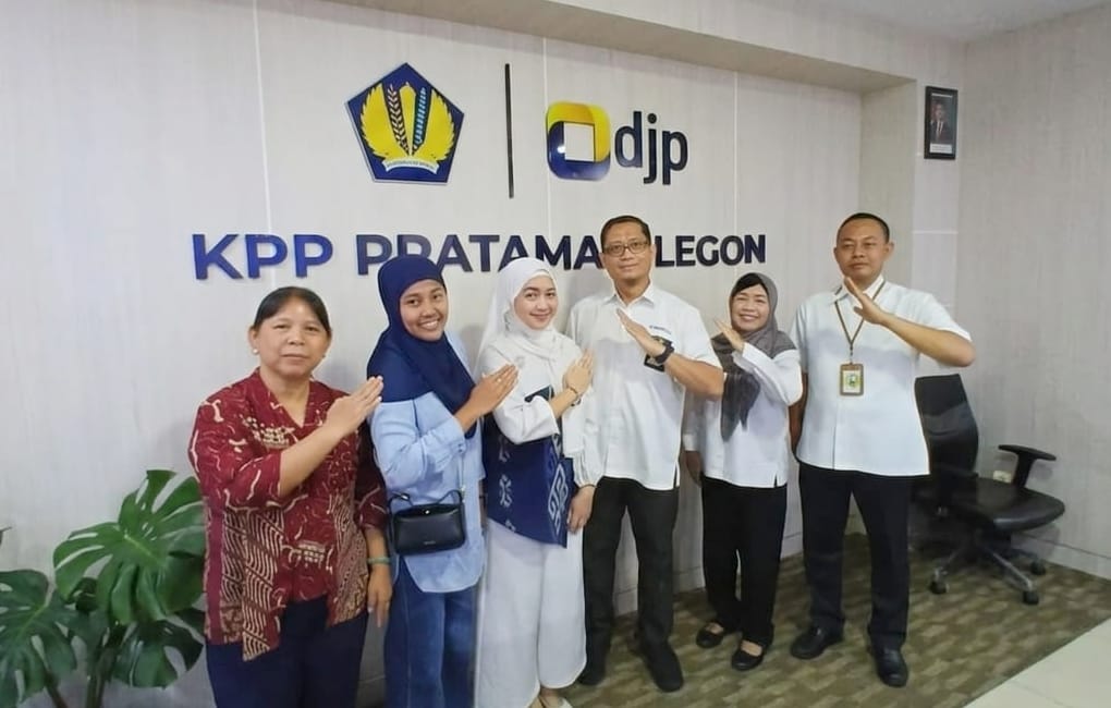 Audiensi PIWKU Inkubator Bisnis dan Tim kepada Kepala KPP Pratama Cilegon